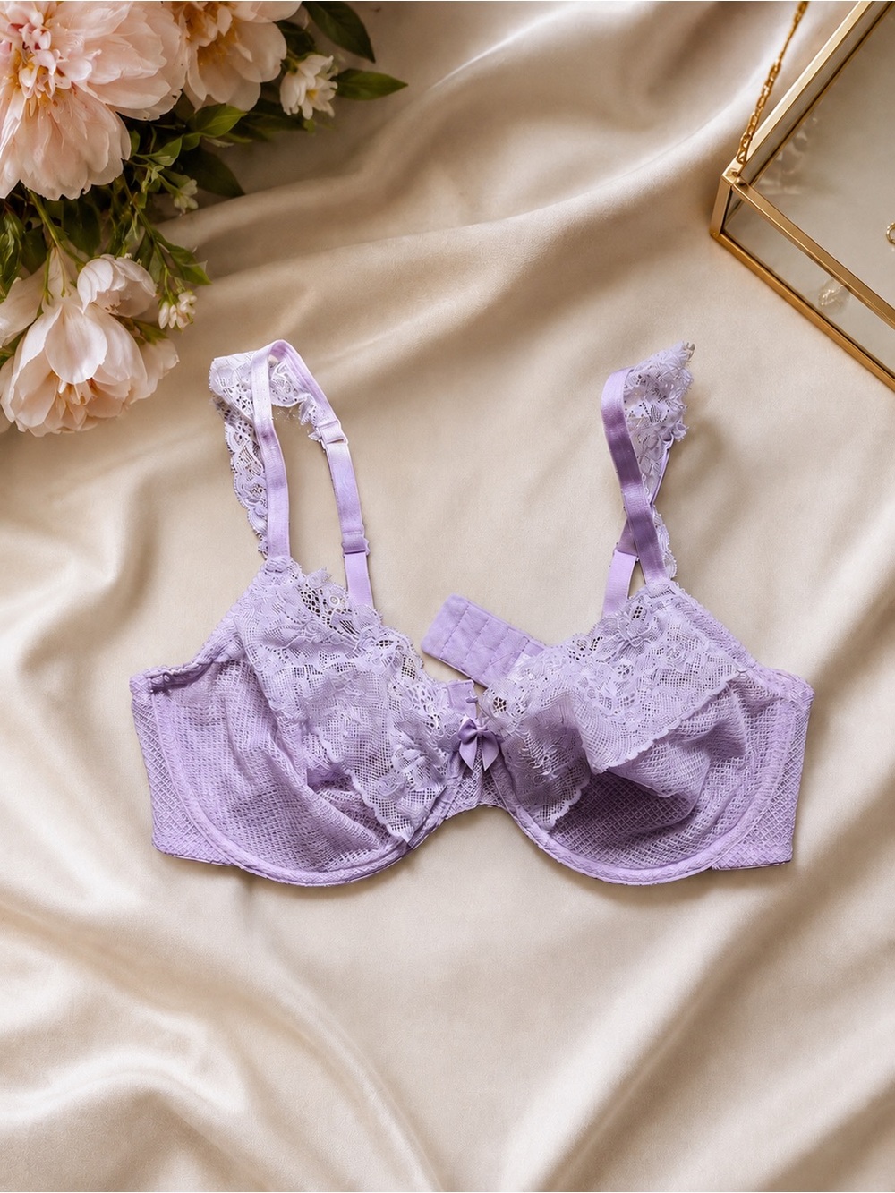 Gilligan & O'Malley Lavender Lace Underwire Bra